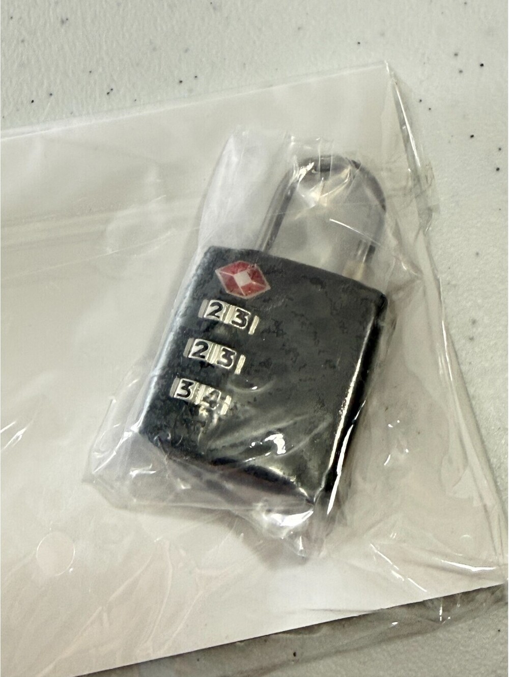 NEW 2pc Vera Bradley Rolling Luggage Locks Replacement Number Code System SEALED - Picture 2 of 4